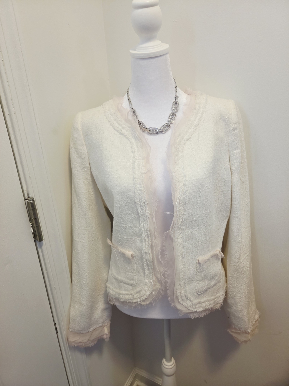 Arden B Never Worn Y2K Cream and Pink Fringe Trim Tweed Blazer